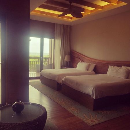 Indura Beach & Golf Resort Curio Collection By Hilton Tela Exterior foto